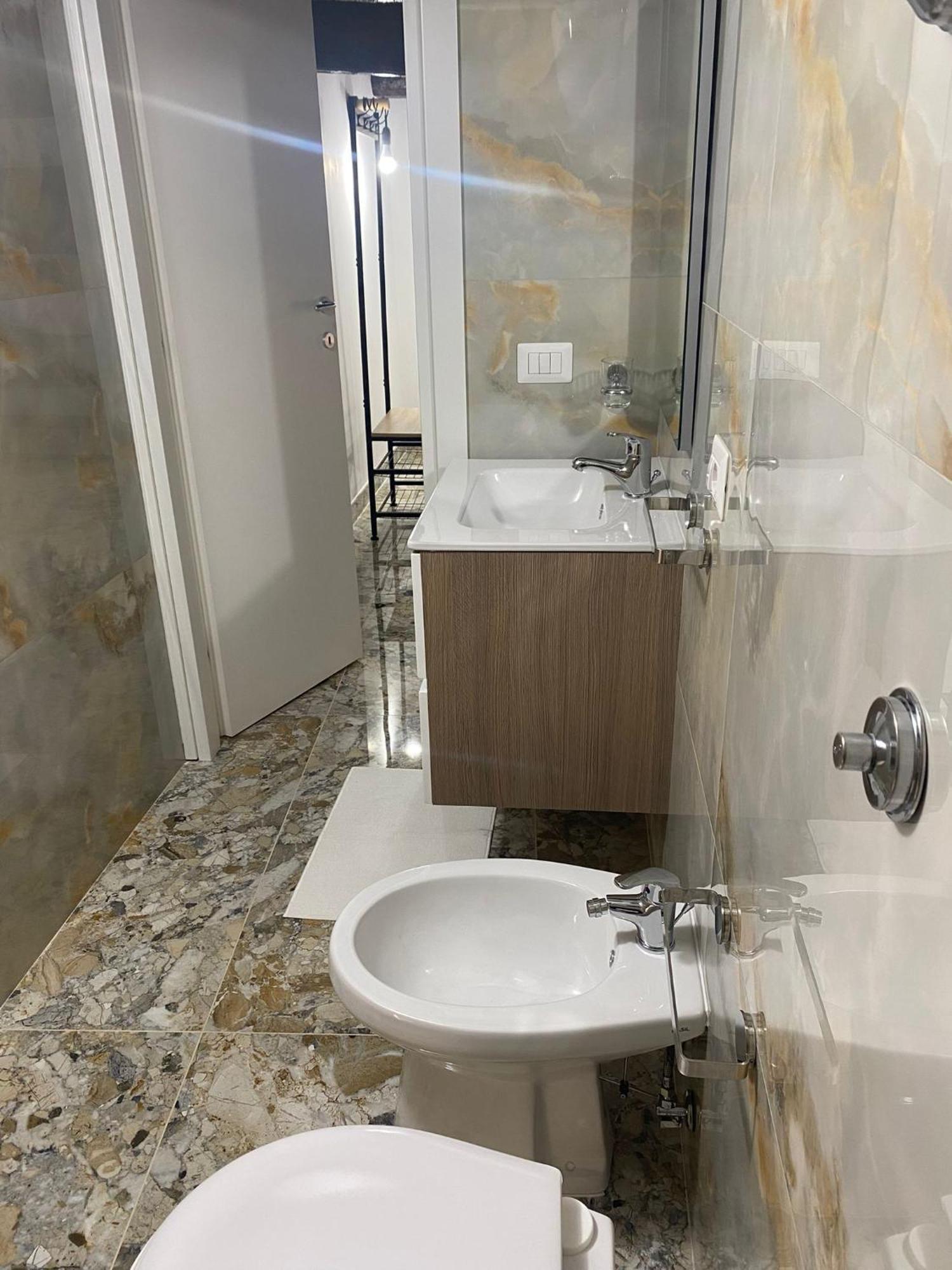 Dora House Napoli Apartment Екстериор снимка