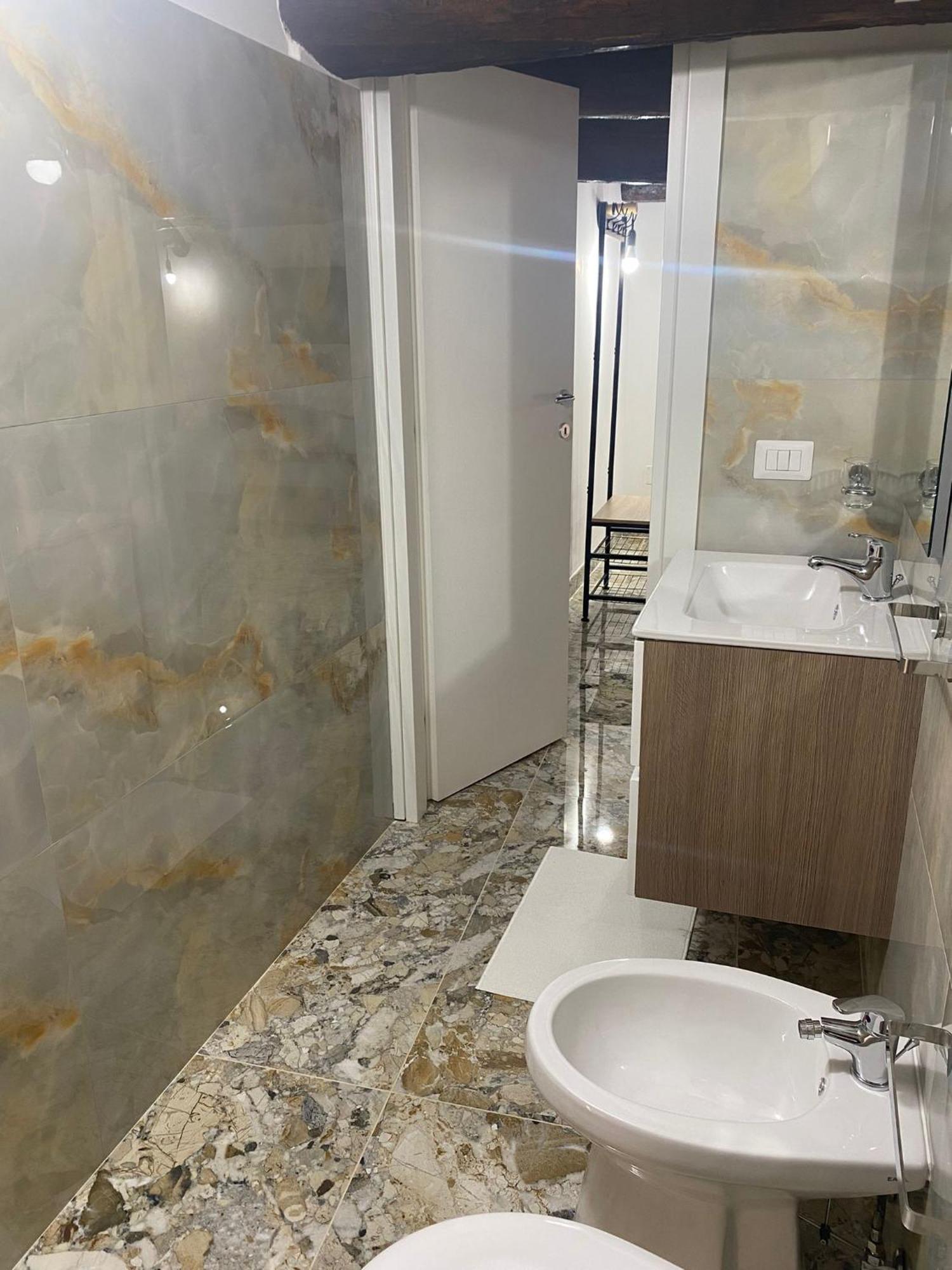 Dora House Napoli Apartment Екстериор снимка